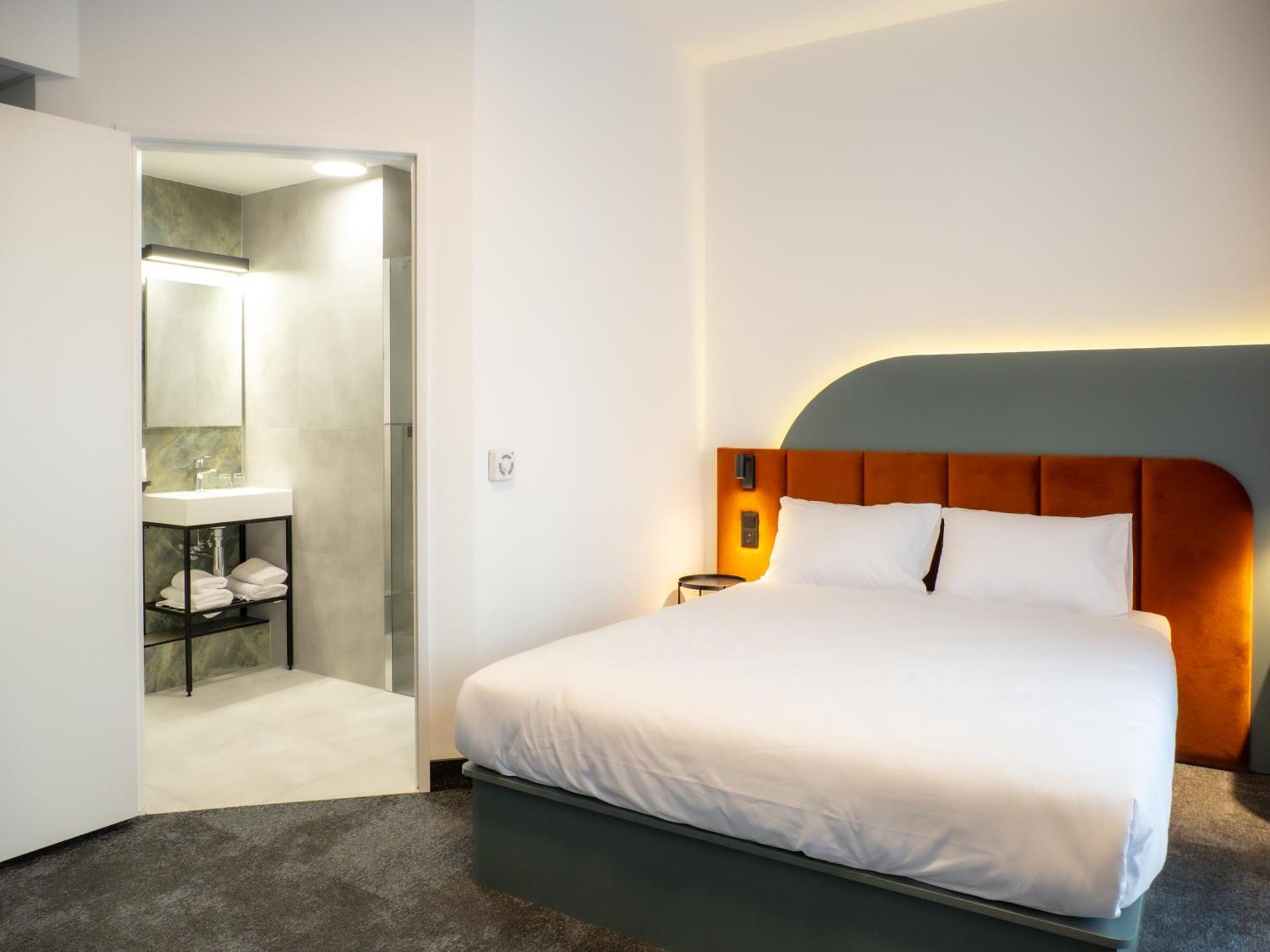 B&B Hotel Leszno Лешно Экстерьер фото